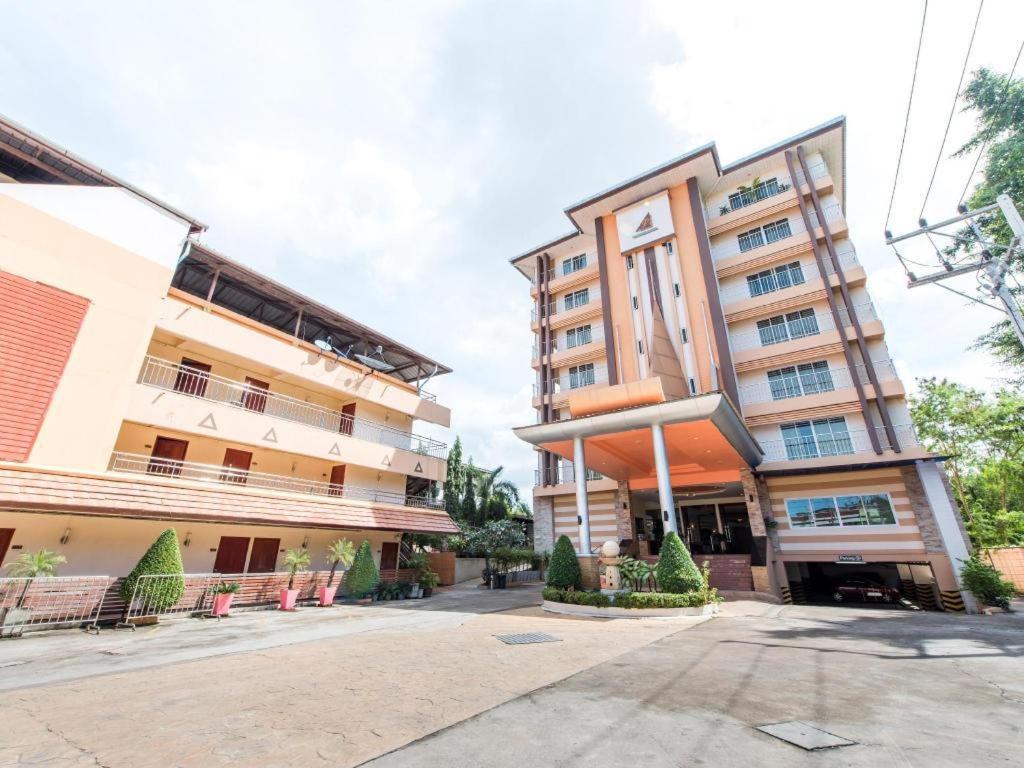 Siam Platinum Pattaya Hotel Exterior photo